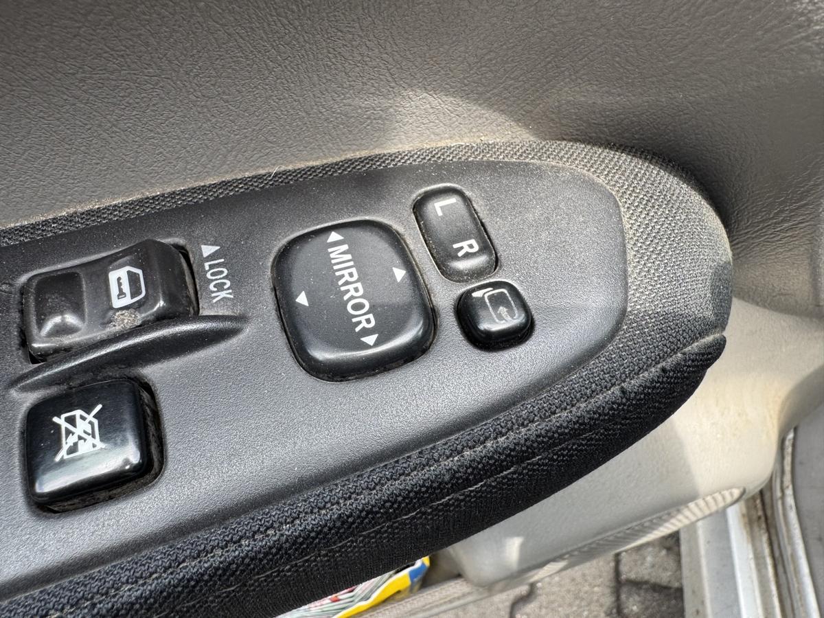 Subaru Forester 2 SG original Au&szlig;enspiegel links silber 01G premium silver met. elektrisch verstellbar anklappbar und heizbar Bj.2007